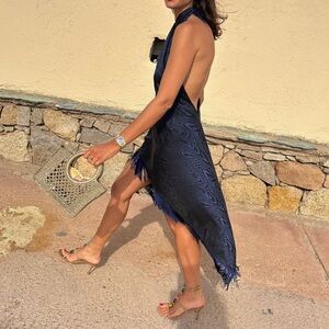 Chic Backless Navy Dress